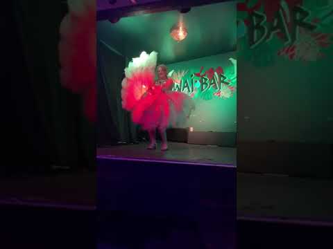 Sarah Marie Feather Fan Dance Maui 2019