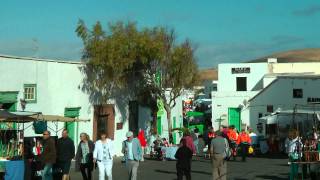 SPAIN sunday market at Teguise, Lanzarote (hd-video)
