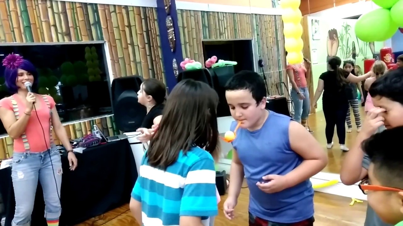 Promotional video thumbnail 32 for Violetafiesta