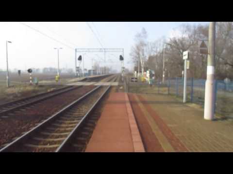 ED250-016, jako EiP 6102 (WR.GŁ.-WAWA.WSCH.) - przelot przez ZĘB.WROC. (2x RP1) + gongi i zapowiedź