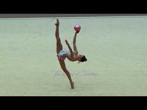 Petya BORISOVA (BUL) ball - 2017 Corbeil senior AA