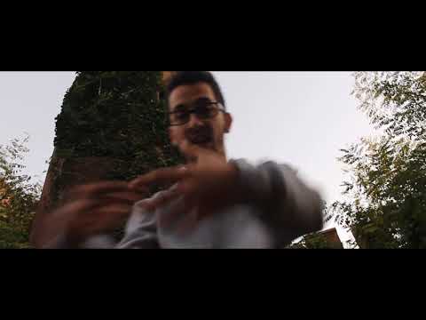 07/ REUTO - LUZ OSCURA. [VIDEOCLIP] (OCTAVO INSTINTO)