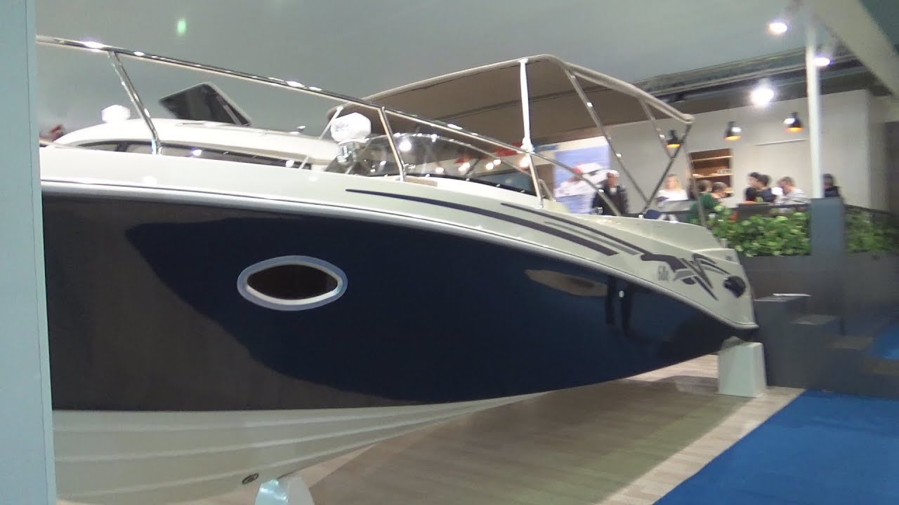Safter 680 WA Exterior and Interior