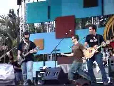 Piensalo Bien - Black Guayaba