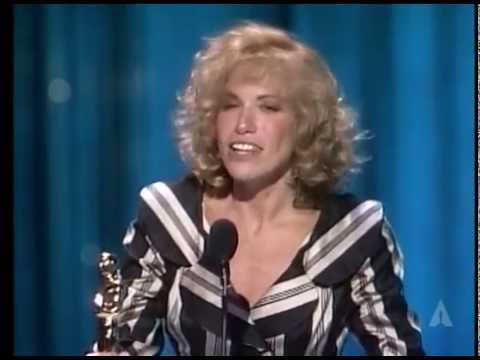 "Let The River Run" Wins Original Song: 1989 Oscars