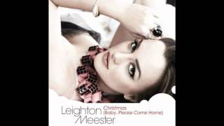 Leighton Meester  cantado a música &quot;Christmas(Baby Please Come Home)&quot;