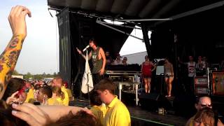 Sleeping With Sirens - Don&#39;t Fall Asleep At The Helm - Chicago Warped Tour 2012