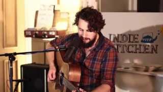Pete Roe - There Has To Be A Reason (Indie Kitchen Session)