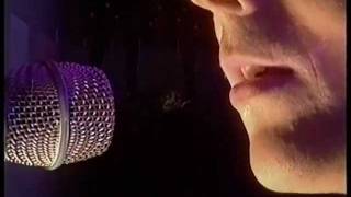 Belle and Sebastian, The Loneliness of A Middle Distance Runner, live on tv somewhere, 2000ish