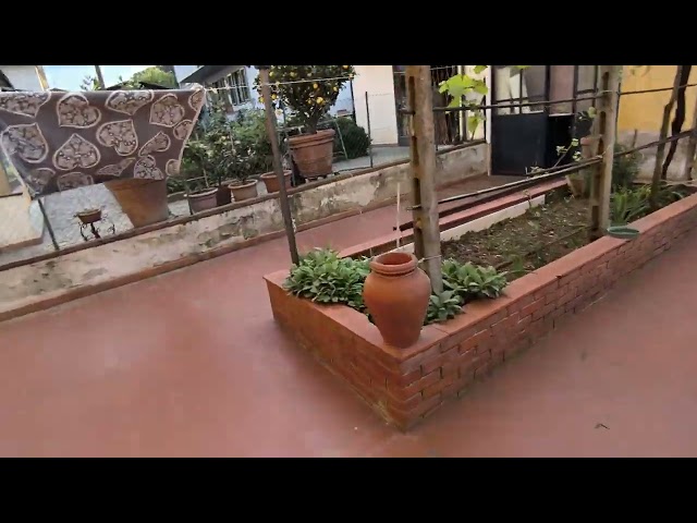 Mercatale villetta 220 mq con 350 metri quadri di giardino 35 m garage terrazza