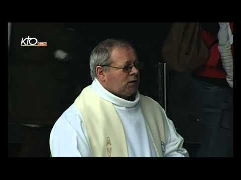 Chapelet à Lourdes