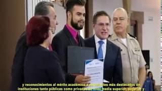 EL GOBERNADOR JOSÉ ROSAS AISPURO TORRES ENTREGÓ LAPTOPS Y RECONOCIMIENTOS A ESTUDIANTES MÁS DESTACAD