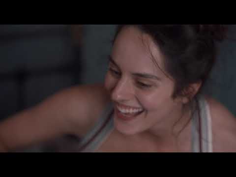 Tráiler Curiosa [WEB-DL] 2019