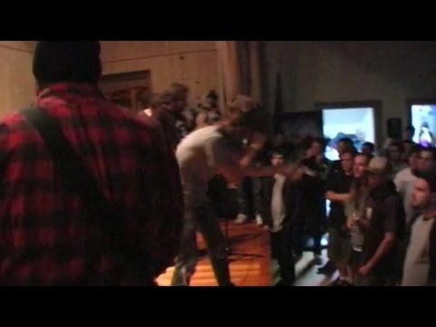 [hate5six] Self Defense Family - September 12, 2009 Video