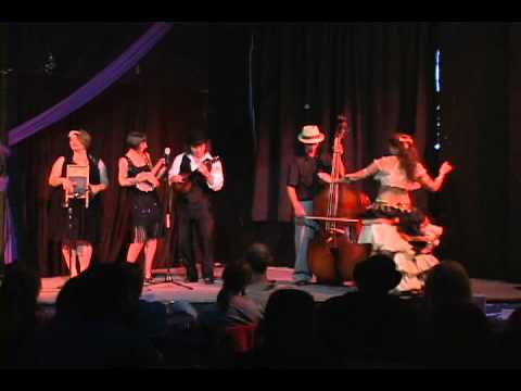 Side Street Steppers + Lavinnia London