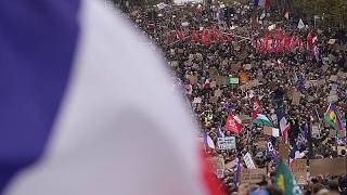 'Euronews', sobre el terreno en las multitudinarias protestas de París