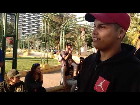 MOISE SIN CHAPA (hombre pie) vs SIETE (craken): FINAL héroes de la rima