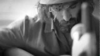 Angus Stone - Bird On The Buffalo (Acoustic)