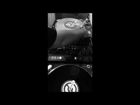 DJ Ah Yo - MIDNIGHT in TAIPEI Vol 1