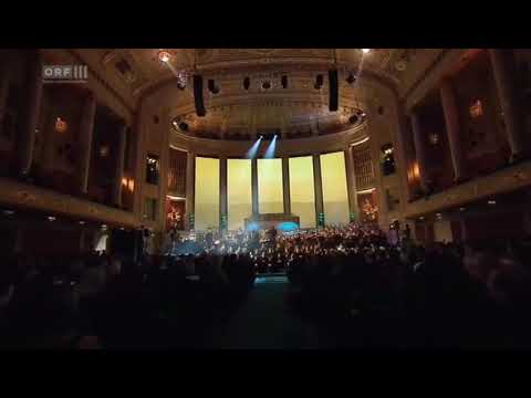 16.Blood Diamond (In Memory of James Horner) Hollywood in Vienna 2015