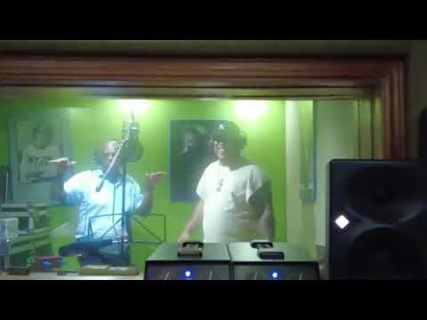 DE VUELTA - MICHEL EL BUENON FT. BULIN 47 SALSA  audio oficial