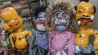 Download lagu Mp3. CEPOT KEMBAR JILID 3. WAYANG GOLEK GIRI HARJA 3 mp3 Download lagu Mp3. CEPOT KEMBAR JILID 3. WAYANG GOLEK GIRI HARJA 3 mp3