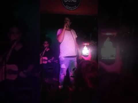 SUBTROPICAL en vivo Canta NANDO YOUNG primera parte.