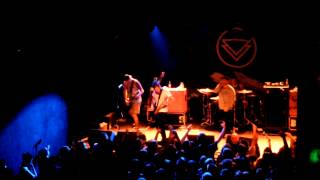 The Ghost Inside - Deceiver [LIVE]