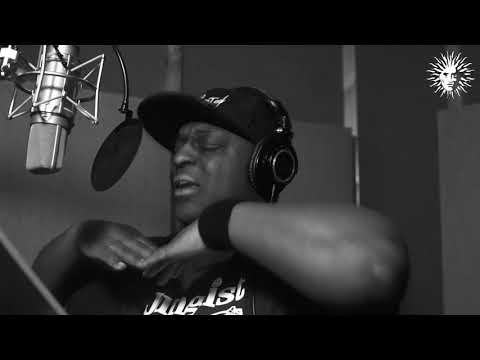 T.R.A.C. - Take The Reigns feat. Command Strange - Live in NYC