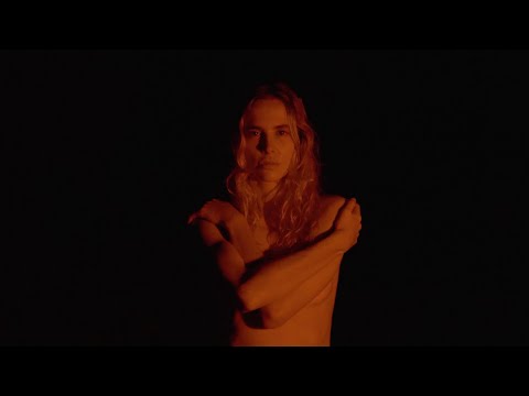 Brisa Fenoy - Serotonina (Vídeo Oficial)