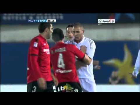 Karim Benzema Defending Mesut Ozil In Fight Vs Mallorca