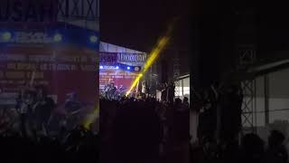 Download lagu Lagu Persija Tinggalkan Ras Tinggalkan suku mp3