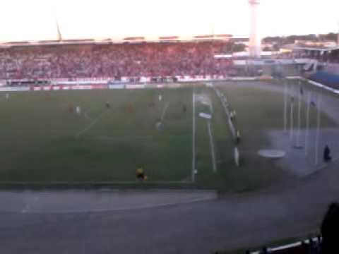 CRB 2 X 1 Guarani. Momentos finais após gol de empate, e gol da virada.