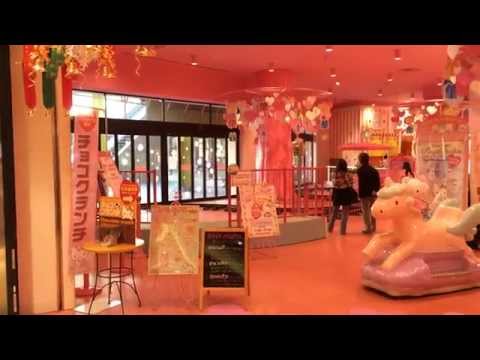 Hello Kitty Kawaii Paradise | Venus Fort | Odaiba | CarNichiWa.com