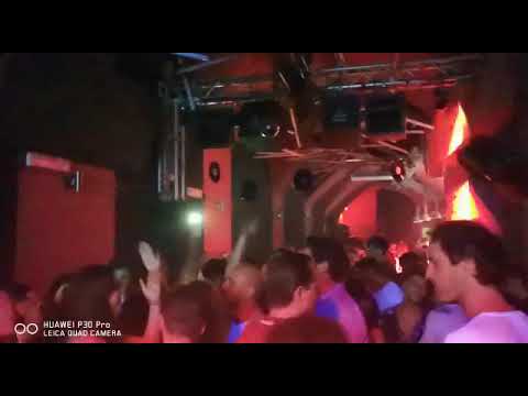 Mind the GAp@Folklore