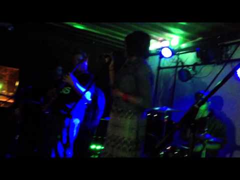 Steady Flow ft Monika Bobo - Makin' My Way Back Home - Lett