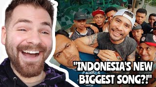 Download lagu British Guy REACTS to 'TOR MONITOR KETUA' | ORANG BARU LEBE GACOR | ECKO SHOW, JUAN REZA, CHESYLINO mp3
