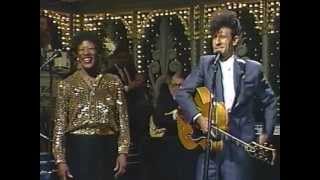 Lyle Lovett &amp; Francine Reed on Johnny Carson&#39;s show, &quot;What Do You Do&quot;, 1989