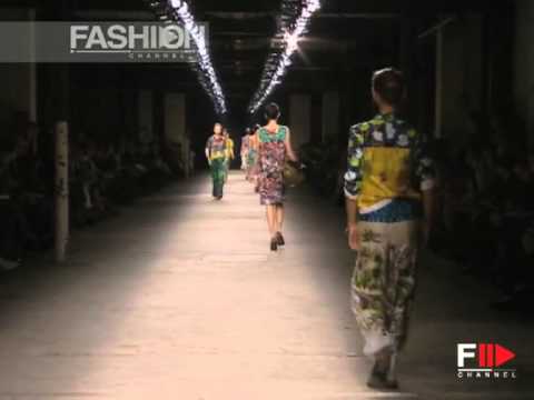 Fashion Show "Dries Van Noten" Spring Summer 2008 Pret a Porter Paris 1 of 2 by Fashion Channel