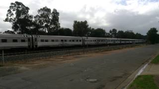 preview picture of video 'The Ghan passing Chidda Railway station'
