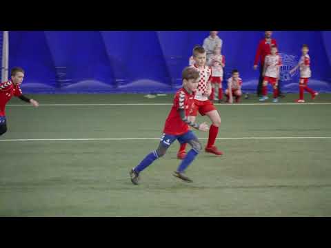 FKM DNV Žraloci - FK Senica (červené dresy), 15.1.2022, U10