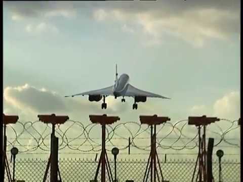 Concorde's Final Landing Heathrow 24th October 2003