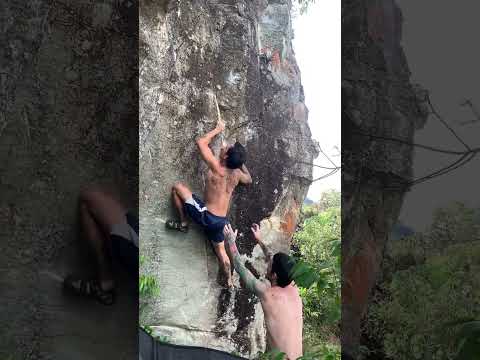 Aqui tem boulder, V5. Cocalzinho de Goiás