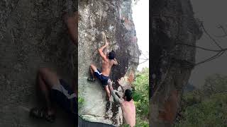 Video thumbnail: Aqui tem boulder, V5. Cocalzinho de Goiás