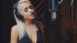 Have Yourself A Merry Little Christmas - Cover by Macy Kate