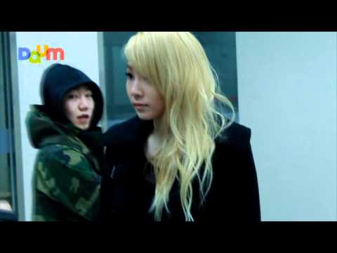 [DaumCam] 2NE1 Backstage @ MTV x Daum Music Fest 110219