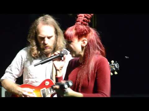 ΑΜΠΑΖΟΥΡ 19/10 με τους George Gaudy & Ρενάτα Καπετανάκη