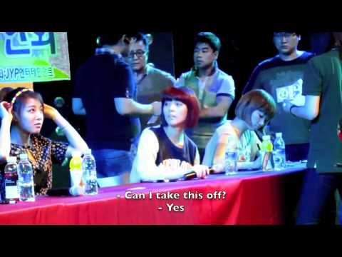 [Funny Clip] 120626 Wonder Girls Fan Signing - Sunye Trolling Yubin