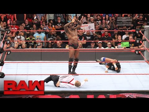 Titus O’Neil verprügelt Bob Backlund: Raw, 22. August 2016