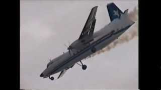 preview picture of video 'RNLAF Fokker F-27 display at the 1995 Leuchars Airshow'